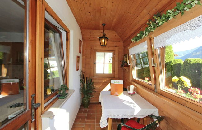 Apartment in Ried im Zillertal With Terrace - Foto 9