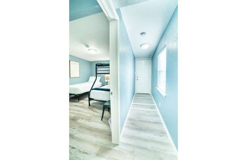 Fascinating 2br/1ba Near Festive DT and Riverwalk - Foto 34