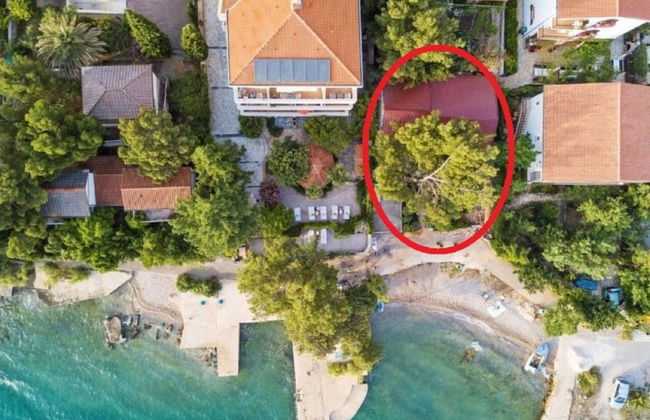 Helena - Beachfront - H - Photo 26