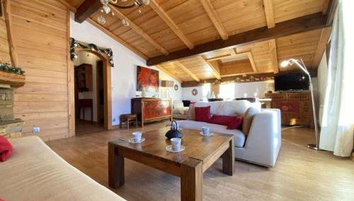 Appartement de Charme avec Cheminée à Praz sur Arly - 2 Chambres, Balcon, Proche Ski et Centre - FR-1-603-80 - Foto 3