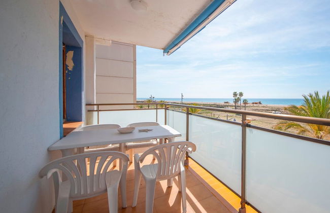R154 - Apartamento Frente AL MAR EN Coma-ruga 3 - Foto 27
