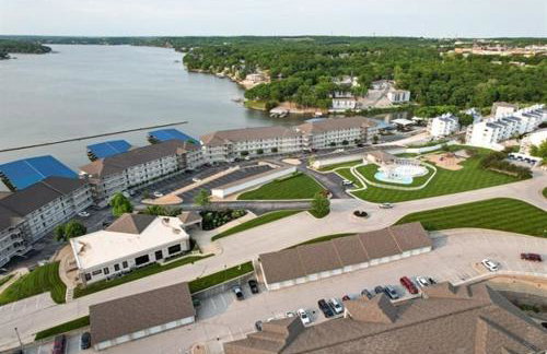 Nautical-Inspired Lakefront Unit w/ Awesome Views - Foto 49