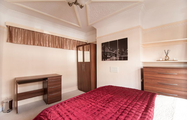 Watford stays - 4bed house - Foto 5