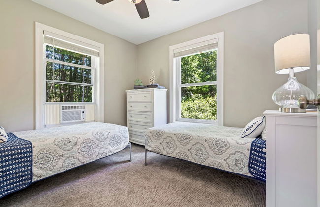 Tranquil Tides Home for 8! - Photo 6