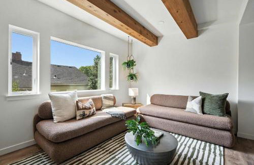 Kerns 6BR Gem - New Build Spanish Flair - Photo 45