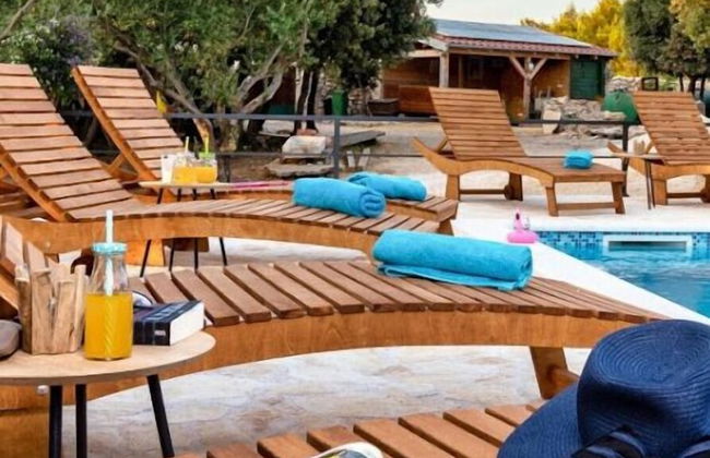 Vintage Winehouse Backov - Foto 37