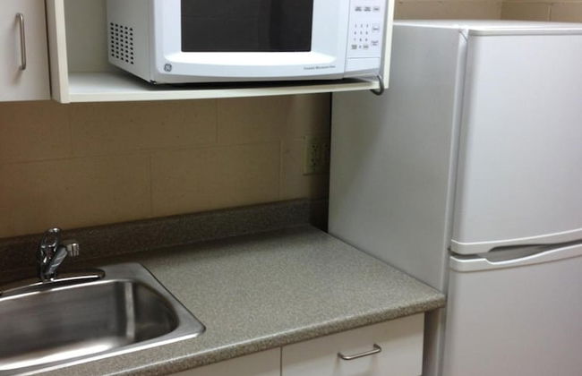 Residence & Conference Centre - Sudbury North - Photo 8