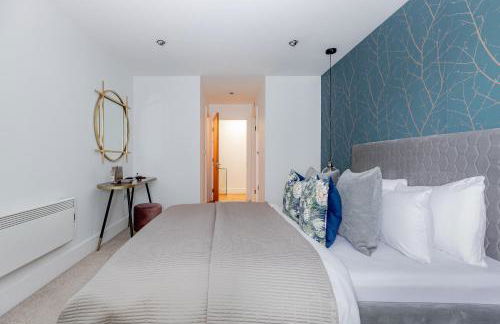 BEST THAMES VIEWS in TOWN! LARGE LUXXE NOMAD DESIGN FAMILY HOMES المساحة والأناقة تلتقي مع الراحة العربية - Foto 45