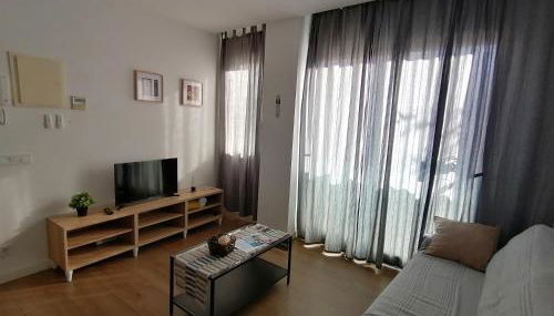 Apartamento P1 30min Sagrada Familia, 10 min playa - Foto 2