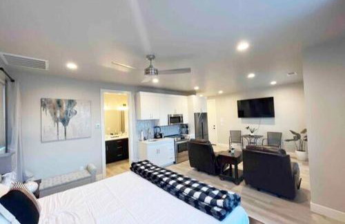 Comfy Casita Private Apartment with Shared Backyard - Foto 6