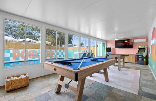 Private Pool 6 MI to Clearwater Beach Fire Pit Game Room - Photo 42