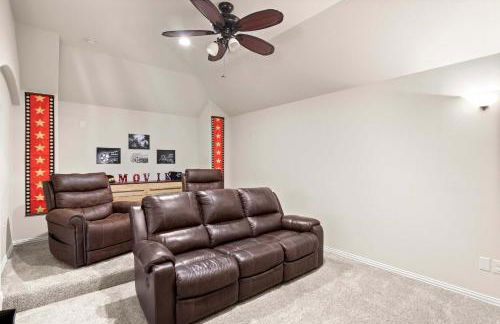 Spacious 4BR 3BA with Yard Mins to LakeLewisville - Foto 30