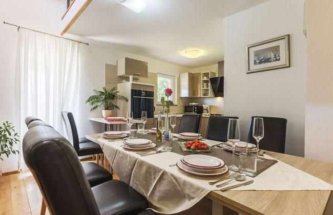 Luxury Villa Lucia with heated pool - Foto 10