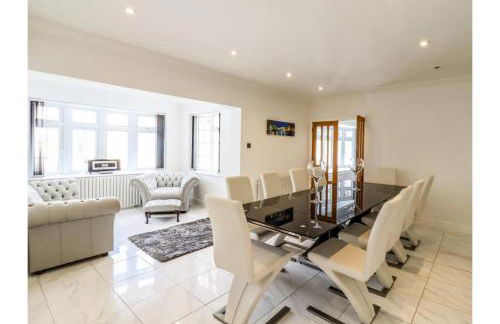 6BD Vacation Home with Indoor Pool - Foto 3