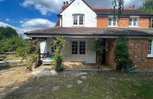 The Cottage, Marlow - Photo 30