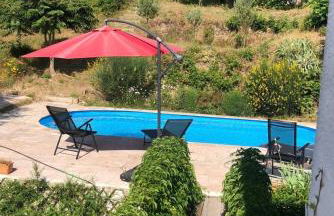 VILLA LES TERRASSES dans la nature avec piscine à 2 pas de Lyon, - Foto 2