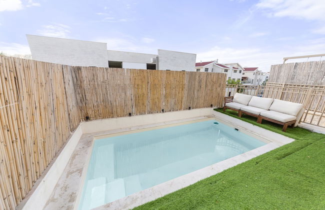 Chateau Gabriel 6 BR Villa w Heated Pool - Foto 37