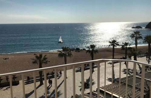 Seahomes Vacations - Amazing Seafront Apt & PKG - Foto 3
