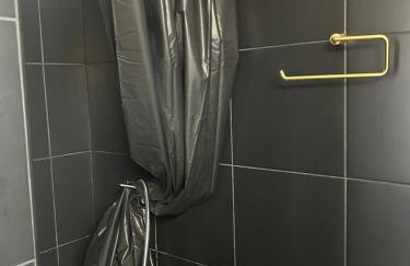 Superbe studio neuf avec balcon - Foto 7