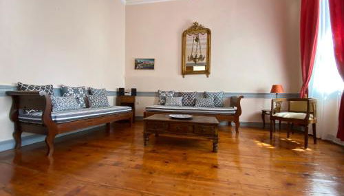 Eleana Residence - Photo 2