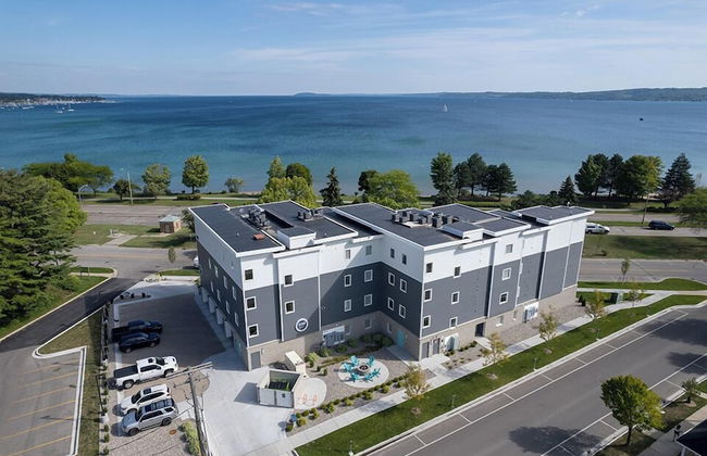 539 Bay St. Lake View Condo Unit 202W - Foto 30