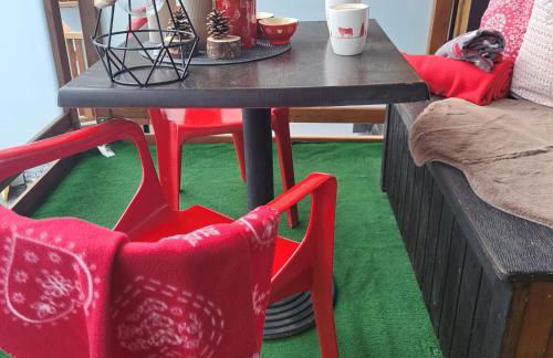 STUDIO 2 ALPES STYLE CHALET au PIED DE TELESIEGE DU DIABLE - Foto 2