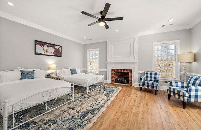 Private Resort - Lake Lanier Paradise - Foto 79