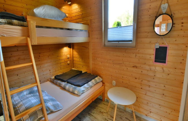 Single-story, Year-round Holiday Home - Photo 2