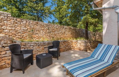 Family Villa Lipica with private pool and jacuzzi - Photo 26