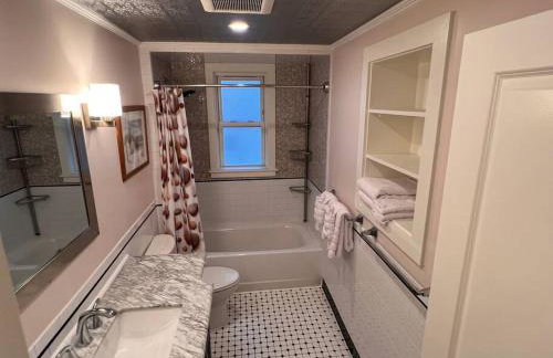 Cozy as a Sunday - 2/BR sleep 6 - Foto 7