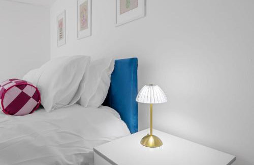 1Bed Contractor & Pilot flat - Parking & FAST WiFi - Foto 22