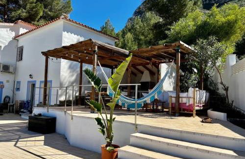 House with swimming pool and amazing sea and mountain views in Montgó, Denia - Photo 34