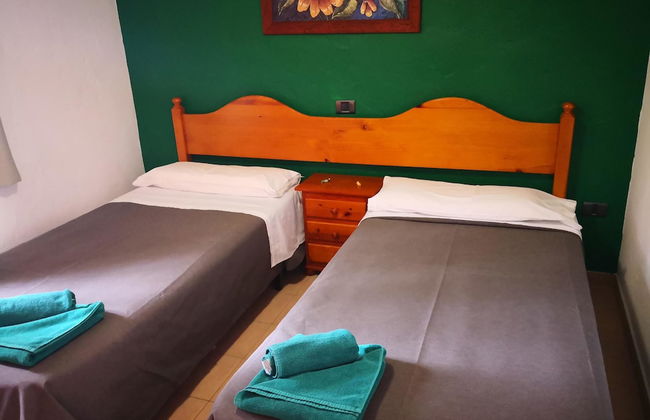 Castillo Beach Club Apartments - Photo 6