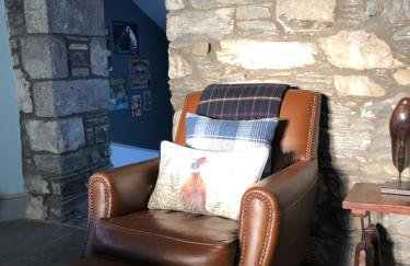 The Toll House - Photo 19