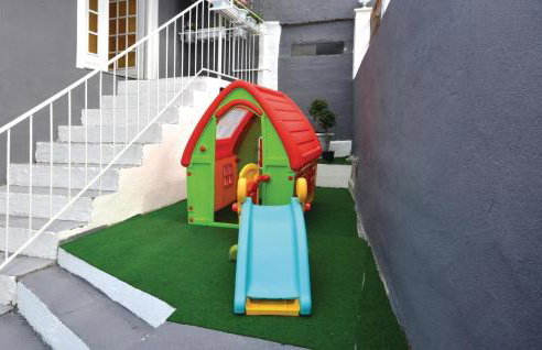 Cozy Home In Srinjine - Photo 24