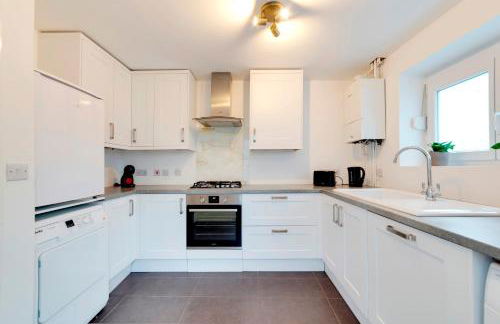 Pass the Keys Modern & Spacious 1 Bed Terrace with Free Parking - Foto 15