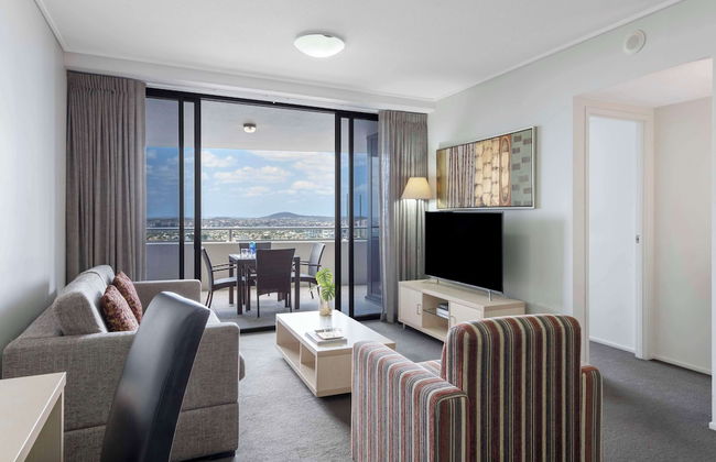 Oaks Brisbane Aurora Suites - Photo 16