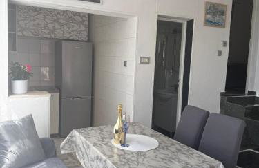 Apartment Ana Lozica with terrace - Foto 12