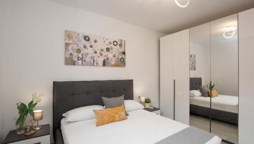 Attico Belvedere - Terrazza con Barbecue e Jacuzzi Privata - Foto 2, wardrobe