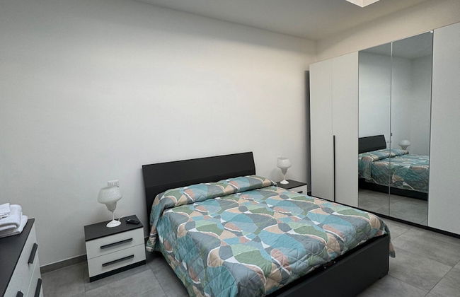 Mungo in Fiumicino With 1 Bedrooms and 1 Bathrooms - Photo 1