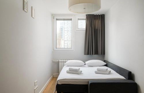 Rondo ONZ Modern Apartment by BookingHost - Foto 7