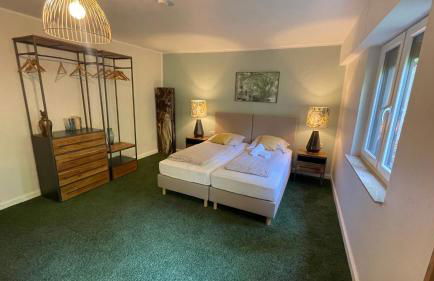 BESOTEL Erkrath - 20 Wohnungen 2 Standorte 35 Schlafzimmer 29 Badezimmer 52 Betten für 73 Gäste - Foto 4