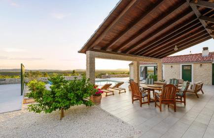 Villa MilaMar by Villas Guide - Photo 13
