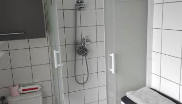 maison julius aeroport tillé 2 a 4 personnes - Foto 5, towels, Shower