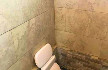 Rare River Views & Access, Cabin by Eden Islands - Foto 26