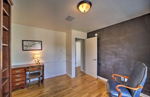 Grand Tulsa Getaway with Private Pond, Dock and Deck - Foto 15