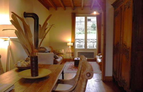 Gîte indépendant avec jardin au bord de la rivière - FR-1-489-247 - Foto 8