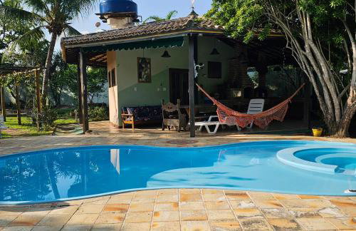 Chalé com piscina em Vilas do Atlântico - Foto 1