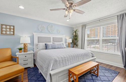 Escape to Sand Dollar Holler: Coastal Retreat, 3 Beds, 2.5 Baths, Sleeps 10! - Foto 70