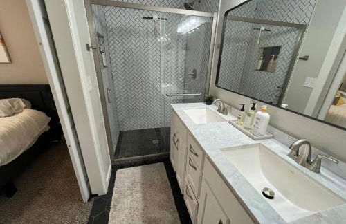 Rt 66 Fairgrounds Retreat by Tulsa Getaways - Foto 12